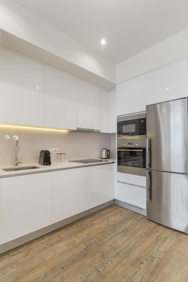 Casa Boma Lisboa - Design Apartment With Private Vegetal Terrace - Lapa VII Ngoại thất bức ảnh