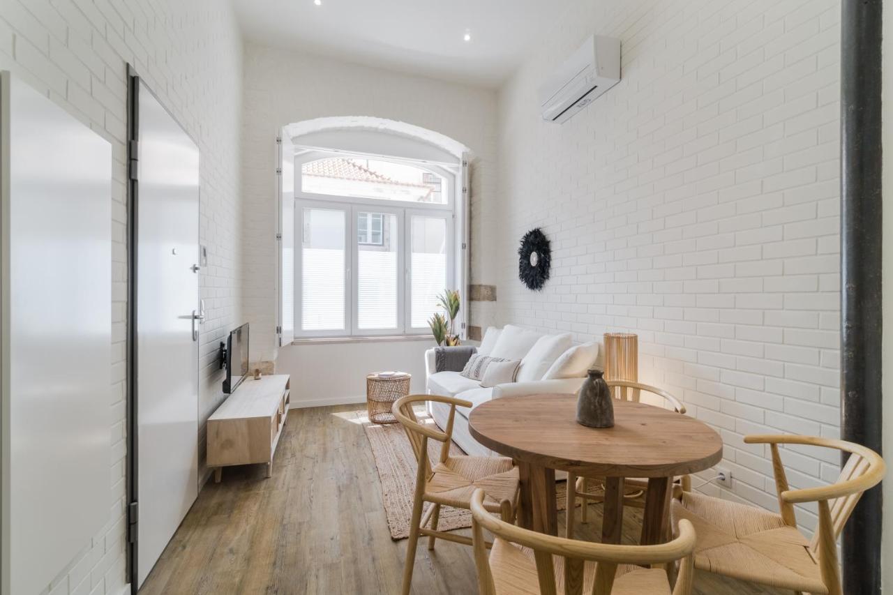 Casa Boma Lisboa - Design Apartment With Private Vegetal Terrace - Lapa VII Ngoại thất bức ảnh